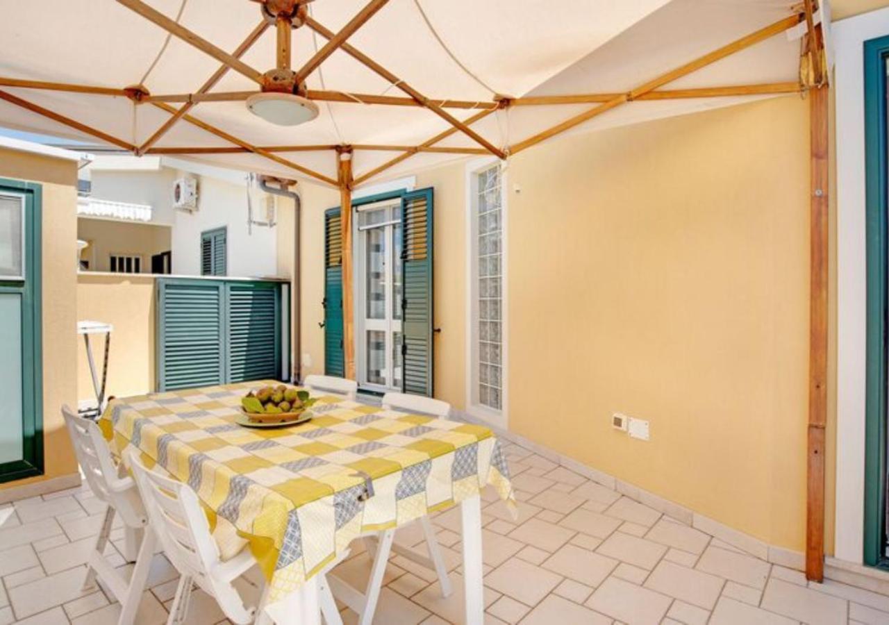Villa Verdemare San Lorenzo Reitani ภายนอก รูปภาพ